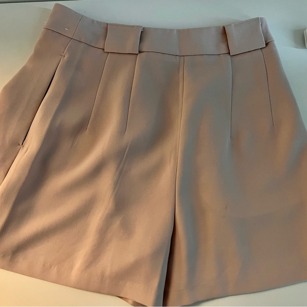 NWOT express super high rise short in a blush pink/ nude color.